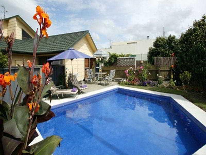Colonial Motel Μπλένχαϊμ Εξωτερικό φωτογραφία